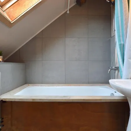 Cosy Cottage In Ardennes With A Garden Ferienhaus